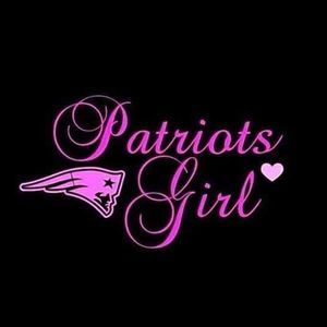 Meet your Posher, Mona